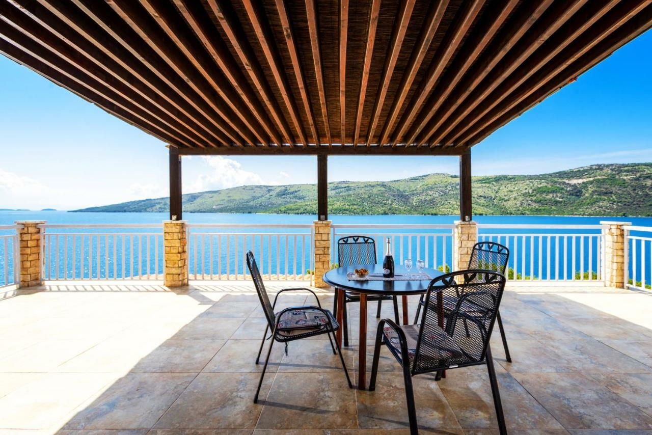 Seaside Villa Near Trogir - Poljica Marina Luaran gambar