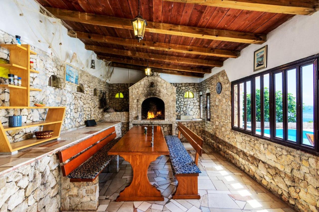 Seaside Villa Near Trogir - Poljica Marina Luaran gambar